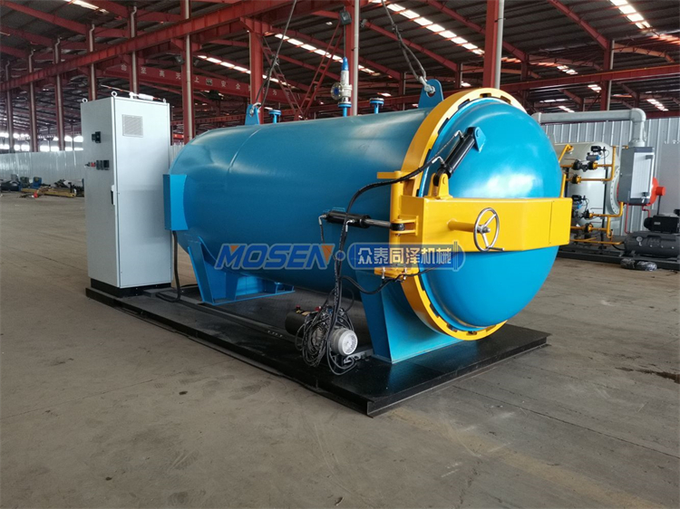 <b>碳纖維汽車尾翼熱壓固化罐 精準(zhǔn)控溫</b>