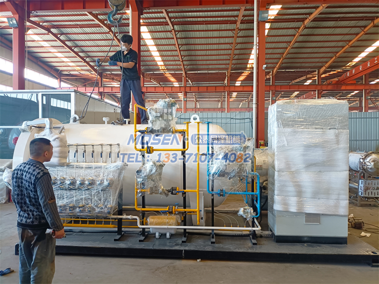 <b>復(fù)合材料無人機(jī)熱壓罐</b>